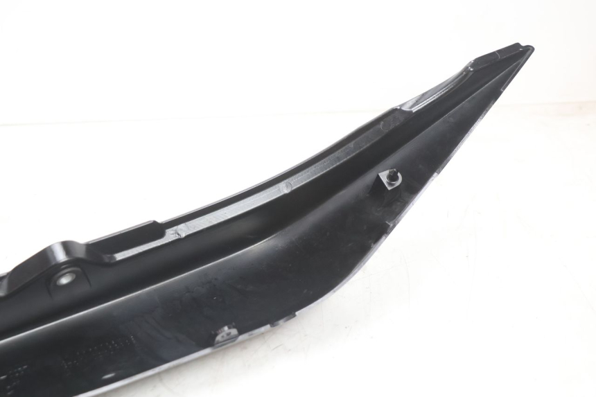 photo de PARAFANGO POSTERIORE SINISTRO KAWASAKI ER-6 ER6 N 650 (2005 - 2009) - Caratteristiche distintive