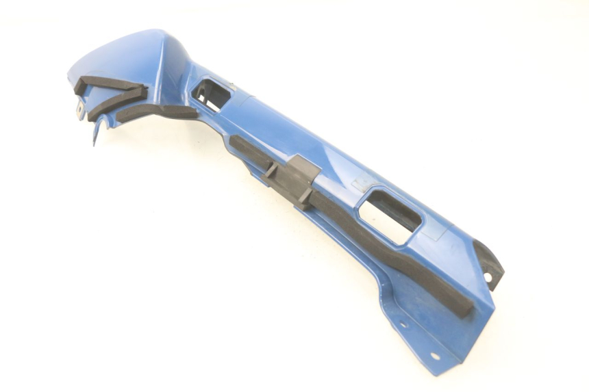 photo de PARAFANGO POSTERIORE SINISTRO YAMAHA FJR ABS 1300 (2006 - 2012) - Primo piano tecnico