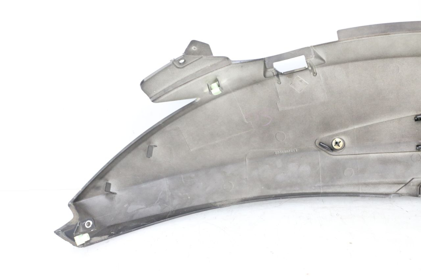 photo de CARENA POSTERIORE SINISTRA PEUGEOT GEOPOLIS RS 125 (2007 - 2009) - Altra angolazione