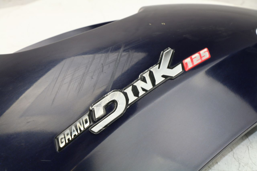 photo de PARAFANGO POSTERIORE SINISTRO KYMCO GRAND DINK 125 (2008 - 2014) - Altra vista dell'articolo