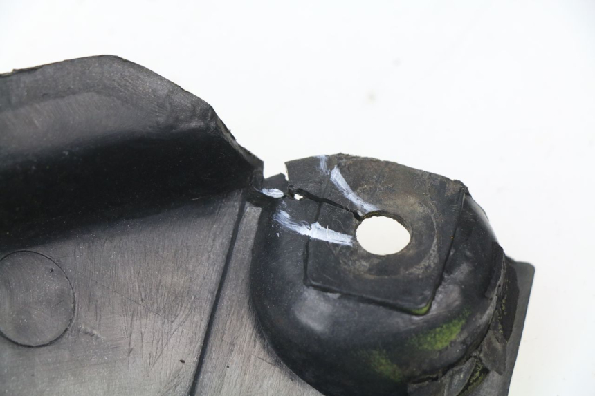 photo de PARAFANGO POSTERIORE SINISTRO SUZUKI GSXF GSX F 600 (1988 - 1997) - Zoom sui componenti