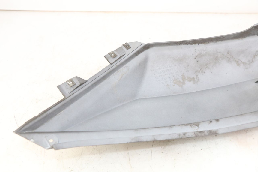 photo de FLANC POSTERIORE SINISTRO SYM GTS EFI 125 (2012 - 2016) - Vista d'insieme del prodotto