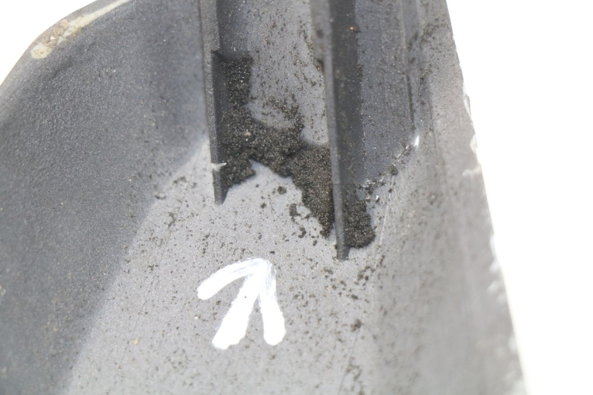 photo de FLANC POSTERIORE SINISTRO SYM GTS EVO 125 (2009 - 2013) - Dettaglio del componente