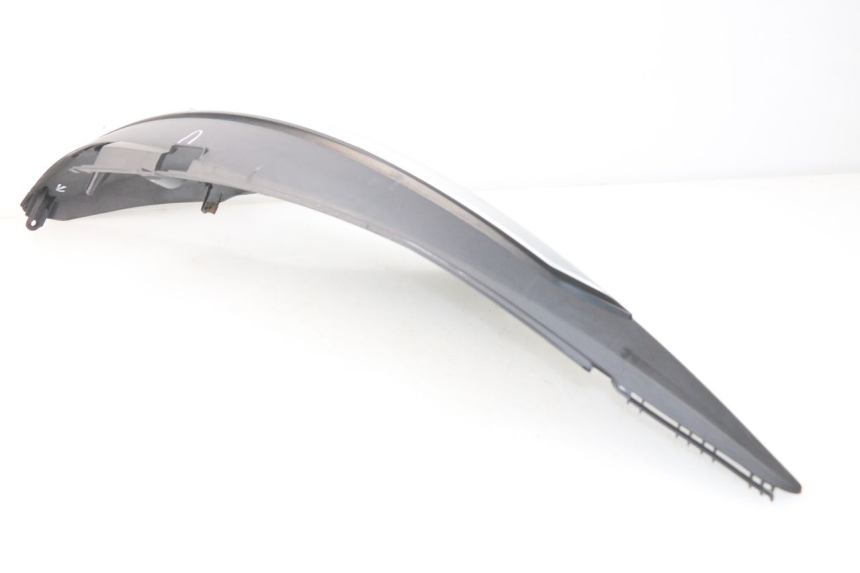 photo de FLANC POSTERIORE SINISTRO SYM GTS EVO 125 (2009 - 2013) - Caratteristiche distintive