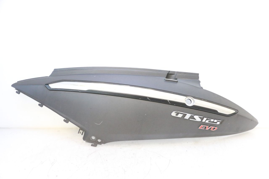 photo de FLANC POSTERIORE SINISTRO SYM GTS EVO 125 (2009 - 2013) - Vista principale