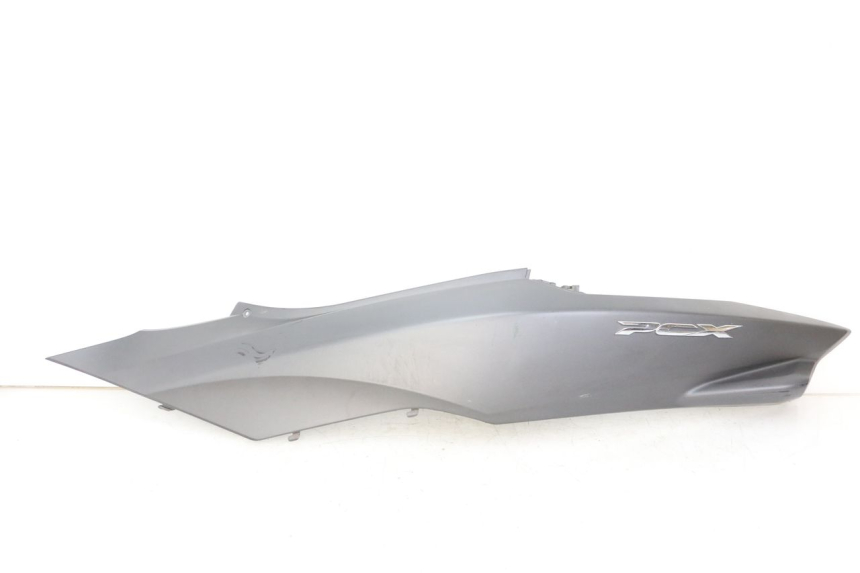 photo de CARENA POSTERIORE SINISTRA HONDA PCX (JF57/JF64) 125 (2014 - 2018) - Vista principale