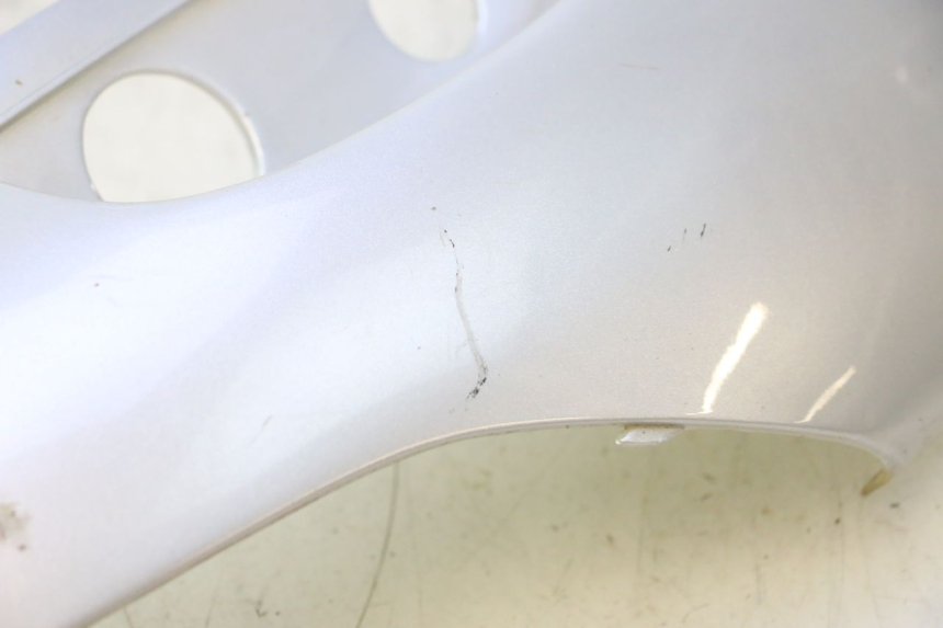 photo de CARENA POSTERIORE SINISTRA KEEWAY HURRICANE 50 (2006 - 2019) - Primo piano tecnico