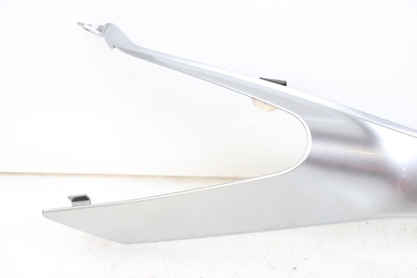 photo de CARENA POSTERIORE SINISTRA HUSQVARNA SVARTPILEN 401 (2018 - 2023) - Stato della superficie e materiale