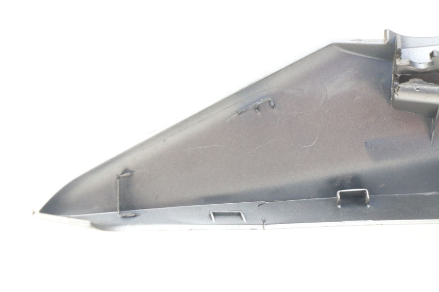 photo de CARENA POSTERIORE SINISTRA HONDA INTEGRA NC D 750 (2016 - 2018) - Primo piano tecnico