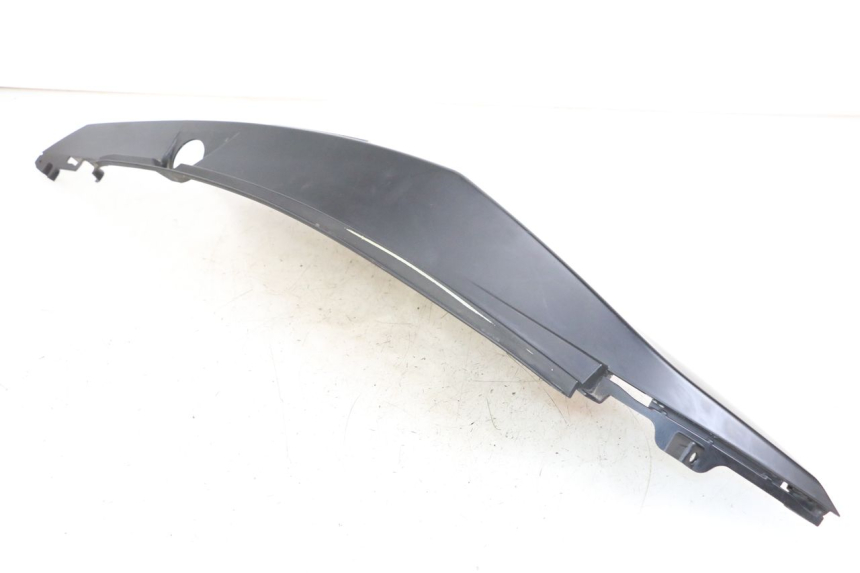 photo de PARAFANGO POSTERIORE SINISTRO SYM JET 14 4T 50 (2018 - 2022) - Primo piano tecnico