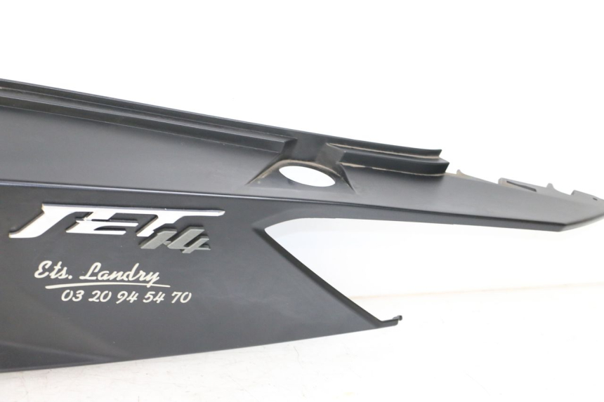 photo de PARAFANGO POSTERIORE SINISTRO SYM JET 14 4T 50 (2018 - 2022) - Stato della superficie e materiale