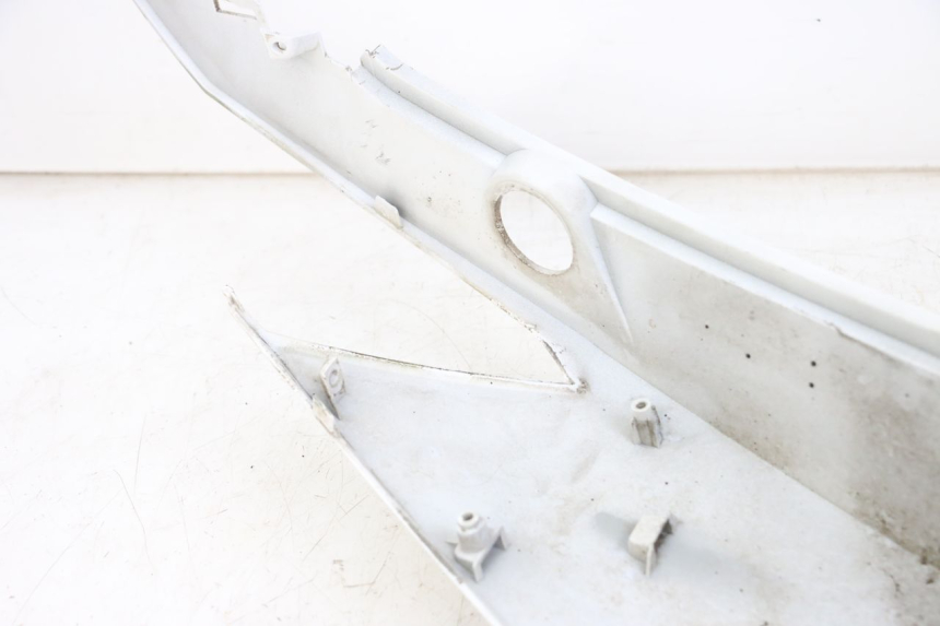 photo de PARAFANGO POSTERIORE SINISTRO SYM JET 14 4T 50 (2018 - 2022) - Altra angolazione