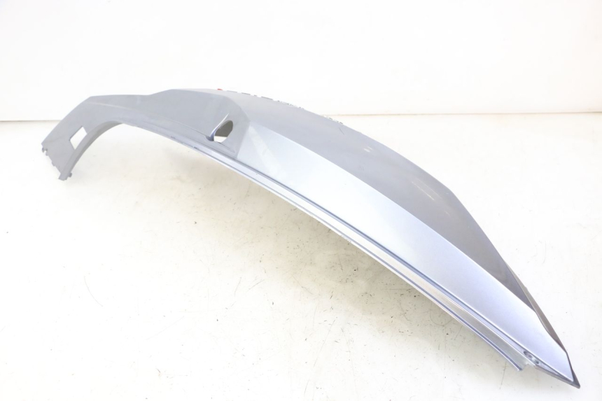 photo de CARENA POSTERIORE SINISTRA SYM JOYMAX 125 (2010 - 2017) - Dettagli dei punti di fissaggio