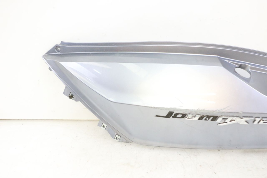 photo de CARENA POSTERIORE SINISTRA SYM JOYMAX 125 (2010 - 2017) - Ricambio usato controllato