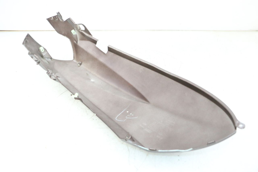 photo de FLANC POSTERIORE SINISTRO PEUGEOT KISBEE 2T 50 (2010 - 2017) - Altra angolazione