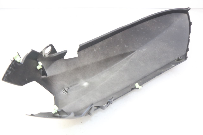 photo de FLANC POSTERIORE SINISTRO PEUGEOT KISBEE 4T 50 (2010 - 2017) - Dettaglio del componente