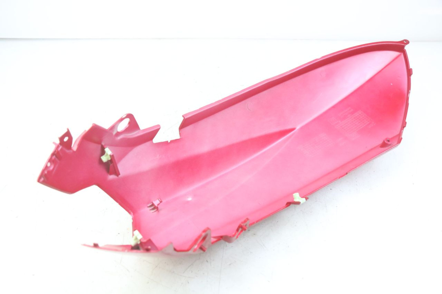 photo de FLANC POSTERIORE SINISTRO PEUGEOT KISBEE 4T 50 (2018 - 2022) - Primo piano tecnico