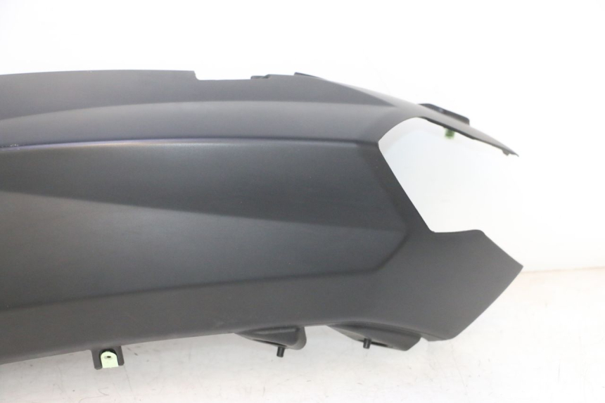 photo de CARENA POSTERIORE SINISTRA PEUGEOT KISBEE 4T 50 (2023 - 2026) - Altra vista dell'articolo