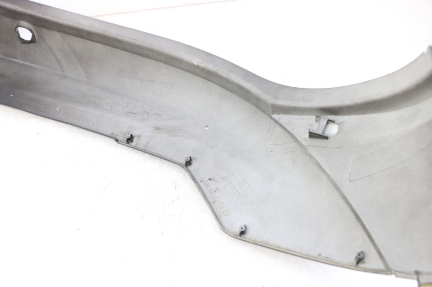 photo de CARENA POSTERIORE SINISTRA KYMCO PEOPLE S 125 (2000 - 2008) - Vista d'insieme del prodotto