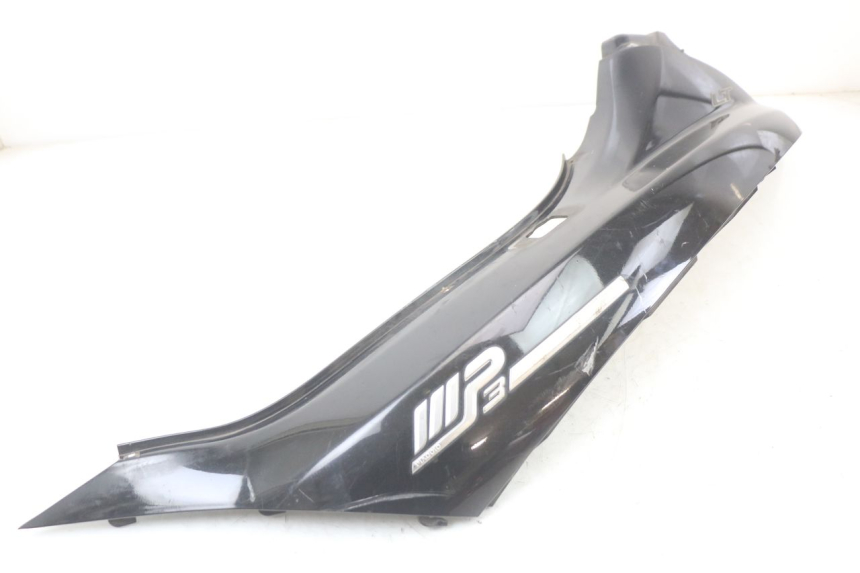 photo de PARAFANGO POSTERIORE SINISTRO PIAGGIO MP3 LT 400 (2007 - 2012) - Primo piano tecnico
