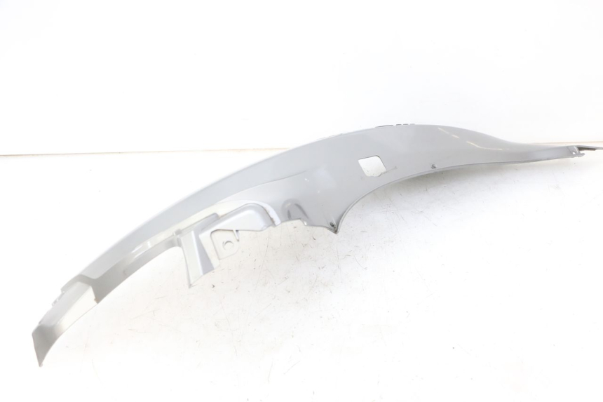 photo de CARENA POSTERIORE SINISTRA PIAGGIO MP3 LT 300 (2010 - 2016) - Vista d'insieme del prodotto