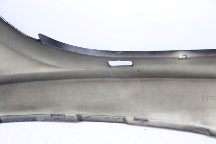 photo de FLANC POSTERIORE SINISTRO PIAGGIO MP3 125 (2006 - 2014) - Dettagli dei punti di fissaggio