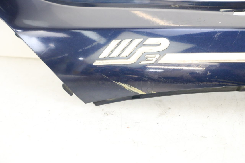 photo de FLANC POSTERIORE SINISTRO PIAGGIO MP3 125 (2006 - 2014) - Zoom sullo stato d'uso