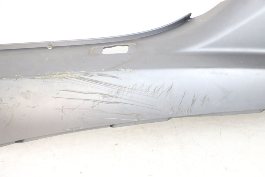 photo de CARENA POSTERIORE SINISTRA PIAGGIO MP3 500 (2011 - 2015) - Marcature e riferimenti originali