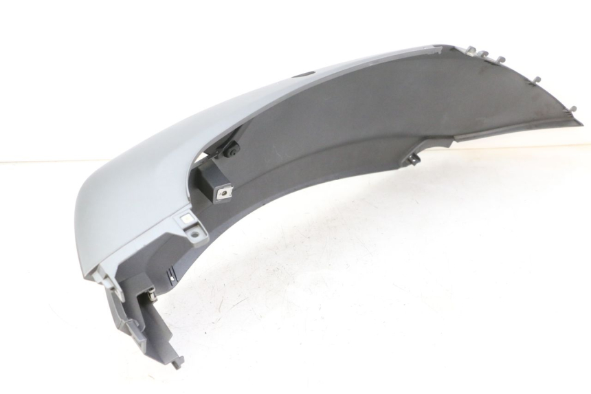 photo de FLANC POSTERIORE SINISTRO PIAGGIO MP3 500 (2014 - 2017) - Caratteristiche distintive