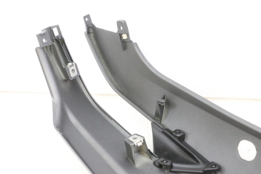 photo de FLANC POSTERIORE SINISTRO PIAGGIO MP3 500 (2014 - 2017) - Ricambio usato controllato