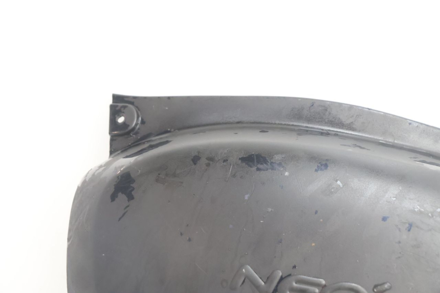 photo de CARENA POSTERIORE SINISTRA YAMAHA NEO'S NEOS 2T 50 (1998 - 2007) - Dettaglio del componente