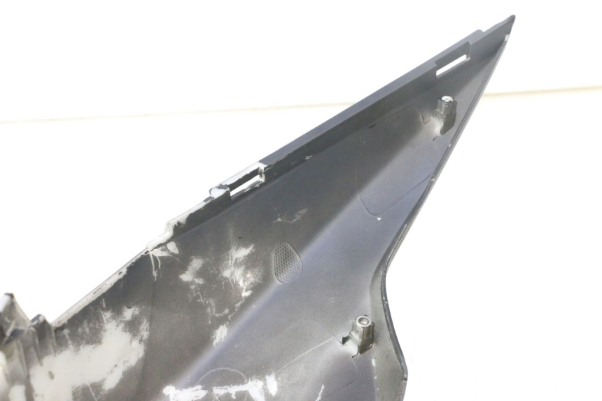 photo de CARENA POSTERIORE SINISTRA PIAGGIO NEW TYPHOON 50 (2018 - 2021) - Zoom sui componenti