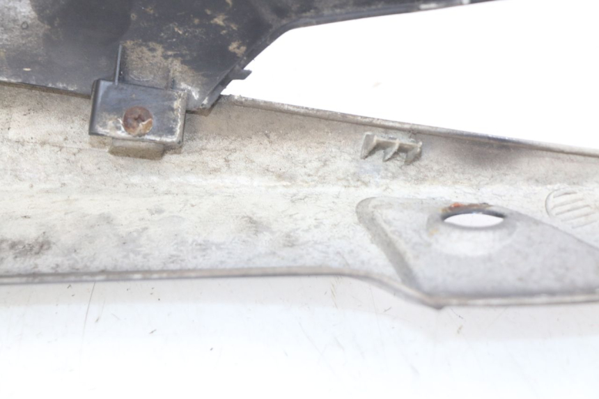 photo de FLANC POSTERIORE SINISTRO GILERA NEXUS 125 (2007 - 2009) - Primo piano tecnico