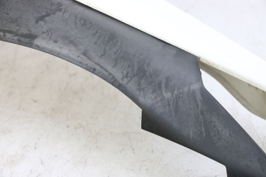 photo de FLANC POSTERIORE SINISTRO GILERA NEXUS 125 (2009 - 2013) - Zoom sullo stato d'uso