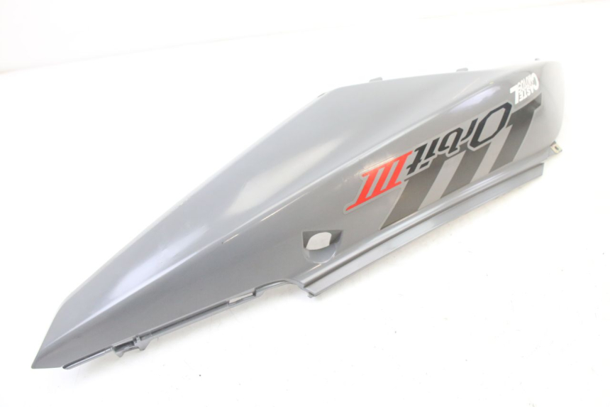 photo de CARENA POSTERIORE SINISTRA SYM ORBIT III 3 4T 50 (2021 - 2025) - Altra angolazione