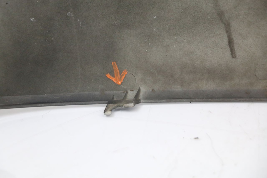 photo de CARENA POSTERIORE SINISTRA PEUGEOT DJANGO 125 (2014 - 2017) - Altra vista dell'articolo