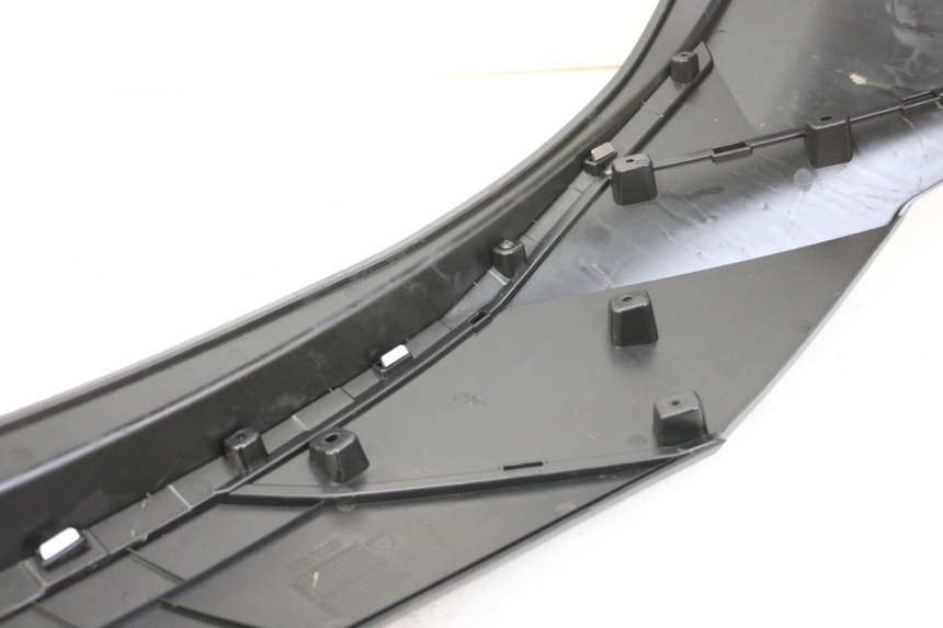 photo de FLANC POSTERIORE SINISTRO PEUGEOT TWEET 4T 50 (2023 - 2025) - Dettagli dei punti di fissaggio