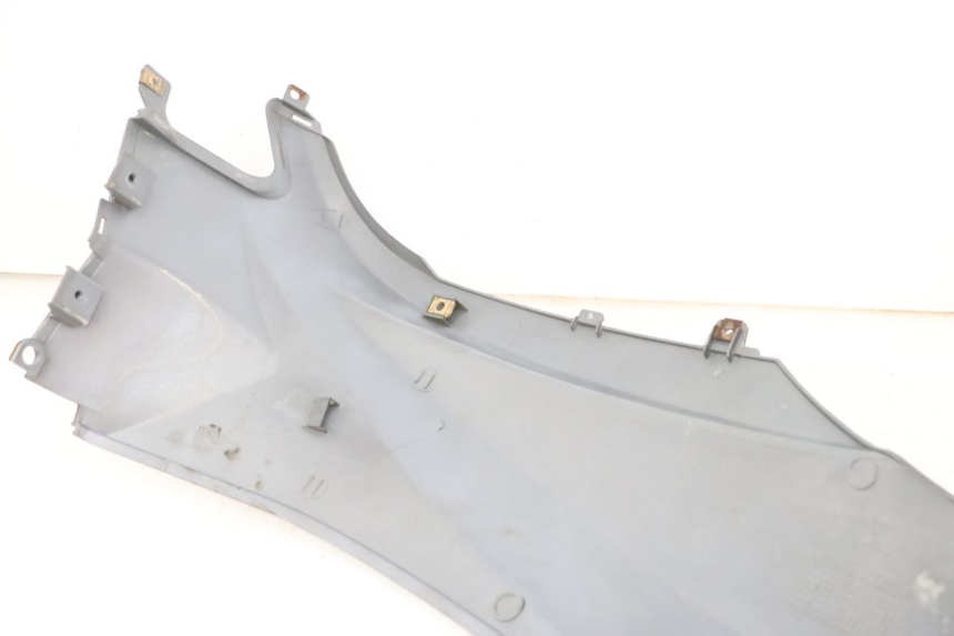 photo de FLANC POSTERIORE SINISTRO PEUGEOT TWEET 4T 50 (2014 - 2019) - Primo piano tecnico