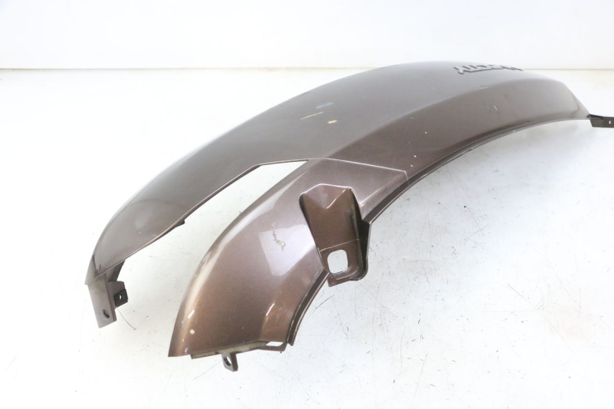 photo de CARENA POSTERIORE SINISTRA PEUGEOT VIVACITY 125 (2010 - 2017) - Dettagli dei punti di fissaggio