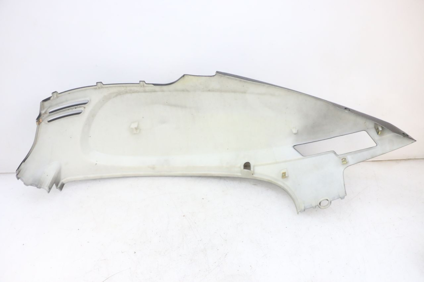 photo de CARENA POSTERIORE SINISTRA EFUN PUSA 1 - Zoom sullo stato d'uso
