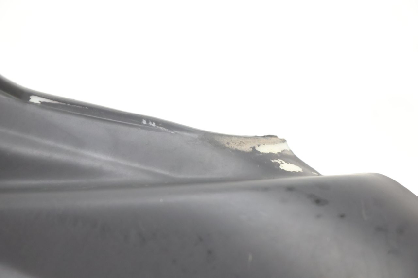 photo de CARENA POSTERIORE SINISTRA TNT MOTOR ROMA 12' 2T 50 (2007 - 2018) - Stato della superficie e materiale