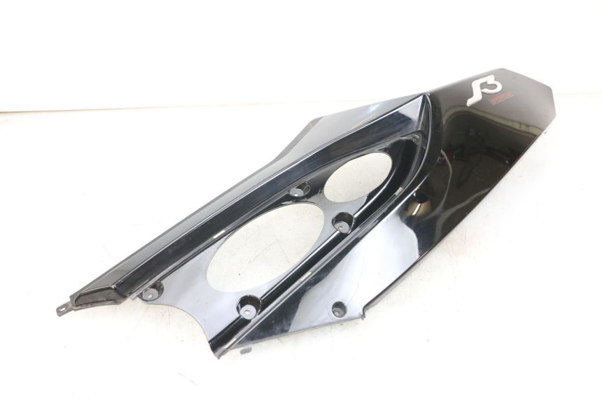 photo de FLANC POSTERIORE SINISTRO DAELIM S3 125 (2010 - 2017) - Altra vista dell'articolo