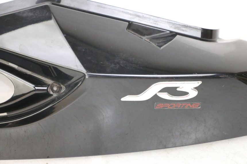 photo de FLANC POSTERIORE SINISTRO DAELIM S3 125 (2010 - 2017) - Zoom sui componenti