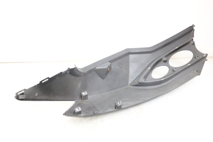 photo de FLANC POSTERIORE SINISTRO DAELIM S3 125 (2010 - 2017) - Altra angolazione