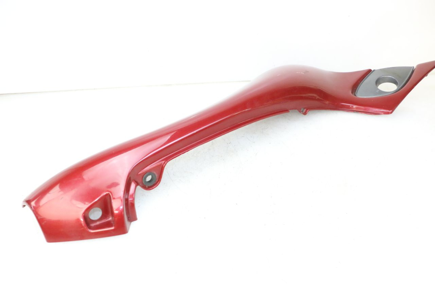 photo de CARENA POSTERIORE SINISTRA TRIUMPH SPRINT 900 (1995 - 1998) - Angolazione alternativa