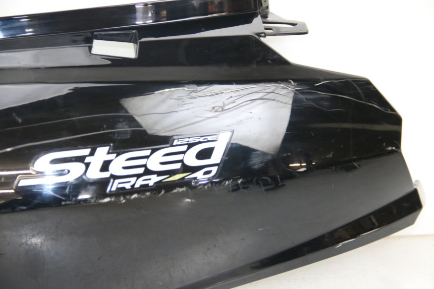 photo de CARENA POSTERIORE SINISTRA RAZZO STEED 125 (2012 - 2018) - Altra vista dell'articolo