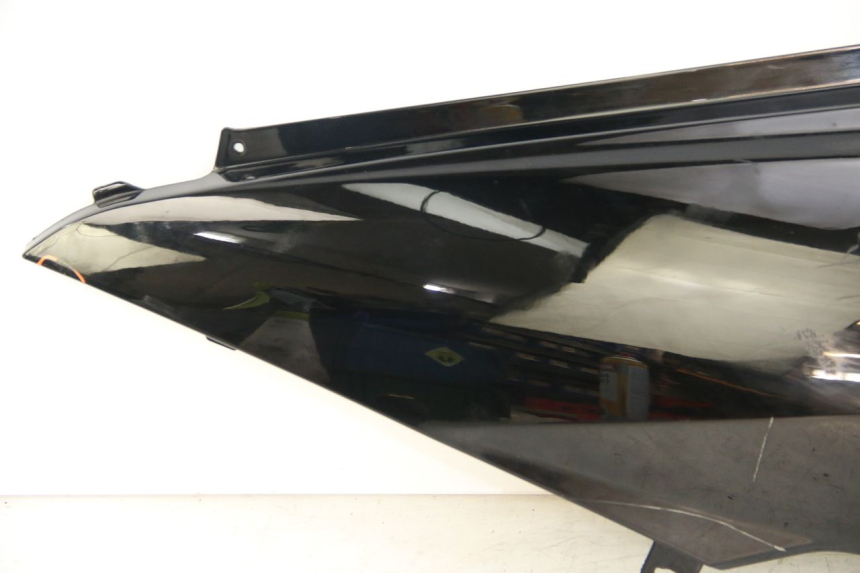 photo de CARENA POSTERIORE SINISTRA RAZZO STEED 125 (2012 - 2018) - Zoom sui componenti