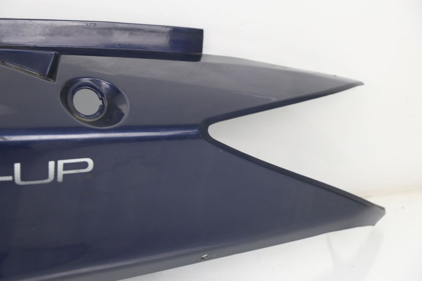 photo de CARENA POSTERIORE SINISTRA PEUGEOT SUM UP 125 (2008 - 2013) - Primo piano ad alta risoluzione