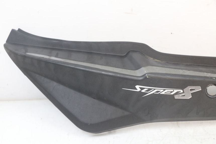 photo de CARENA POSTERIORE SINISTRA KYMCO SUPER 8 4T 50 (2018 - 2020) - Altra angolazione