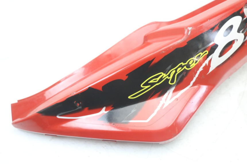 photo de CARENA POSTERIORE SINISTRA KYMCO SUPER 8 125 (2008 - 2015) - Zoom sullo stato d'uso